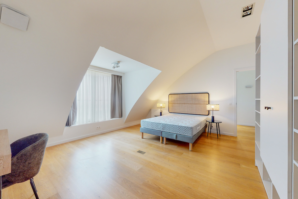 Roy 17 Private apartment for rent in Brussels Colonies